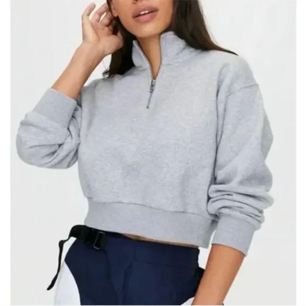 ARITZIA TNA AIRY COZY 1/4 ZIP CROPPED SWEATSHIRT ✨
